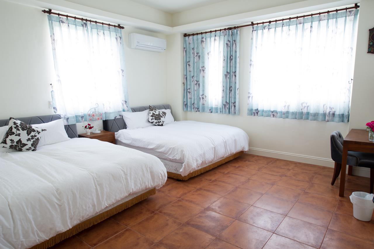 Shan Bian 52 Homestay Fengshan  Exteriör bild